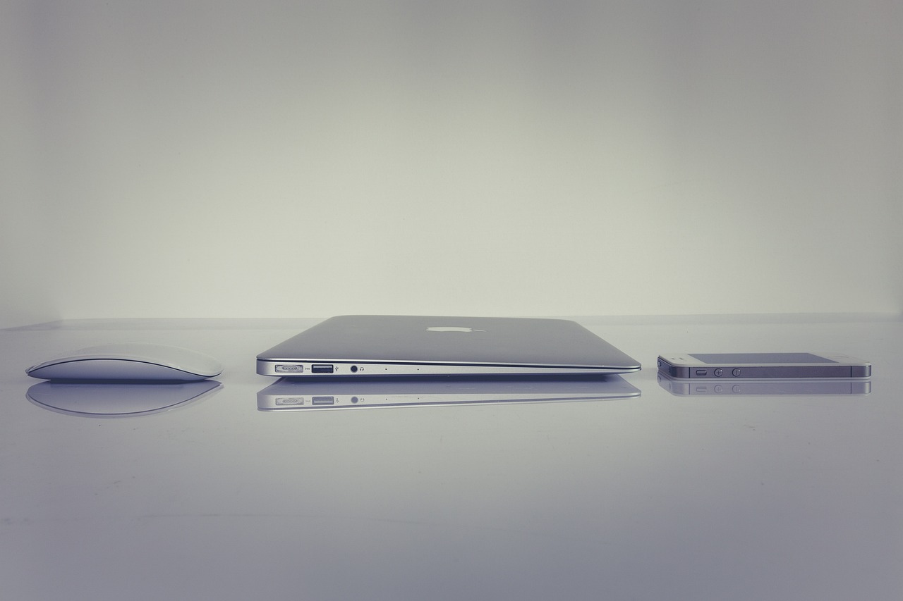 7 Warning Signs That Your MacBook Needs Repair Service