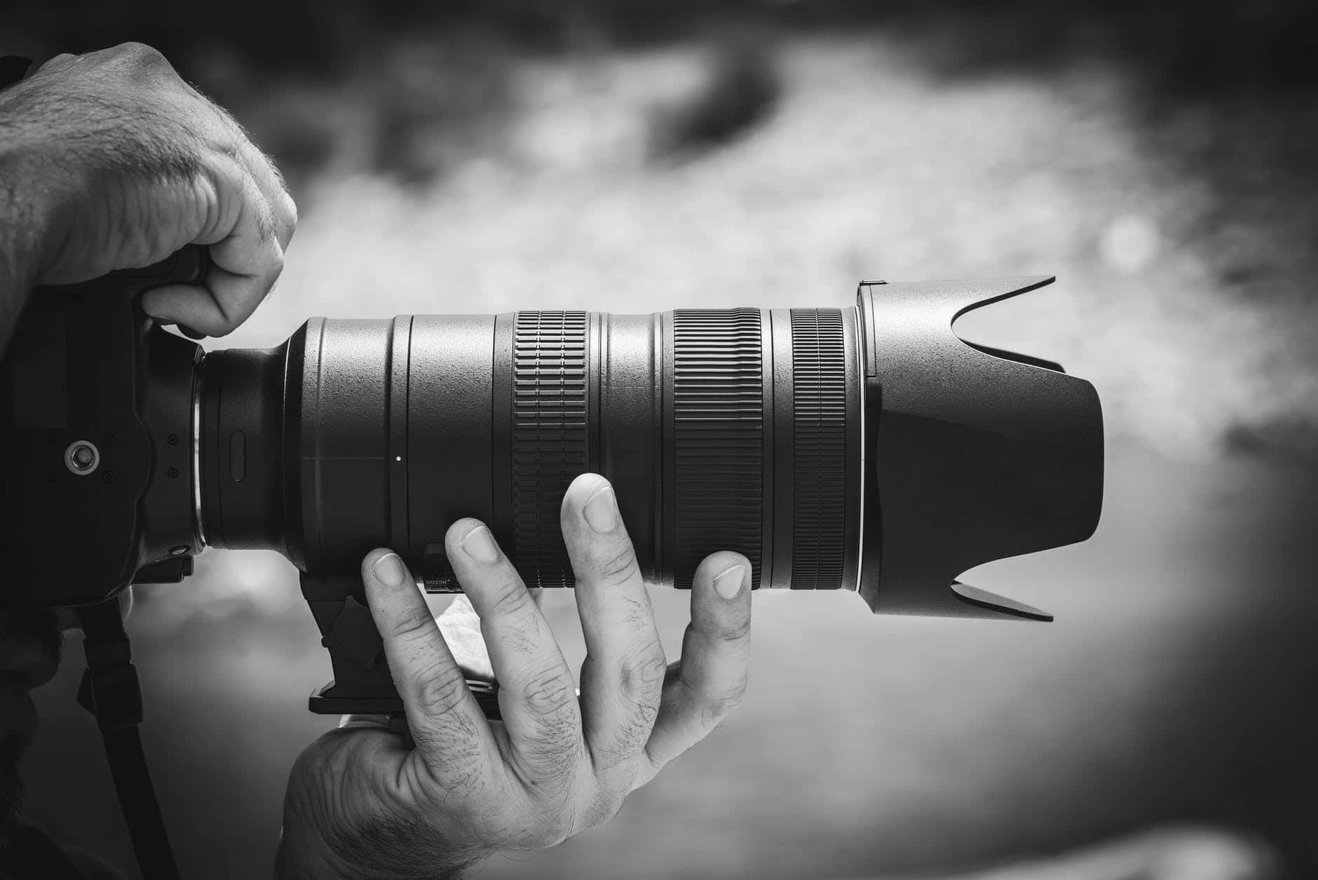 The Benefits of Using a Professional Photographer for your Website